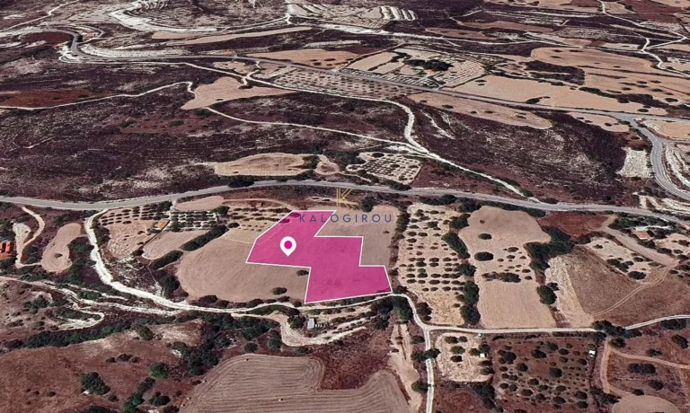 3,512m² Plot for Sale in Vavla, Larnaca District