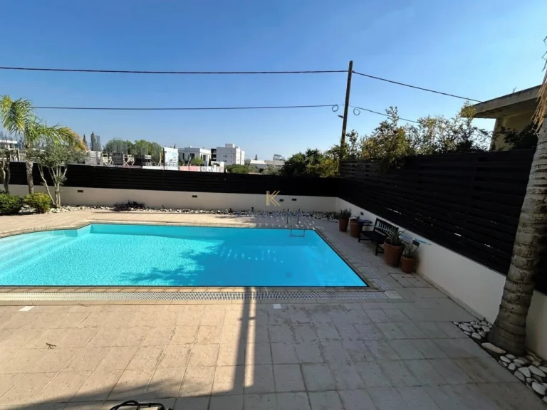 5 Bedroom House for Sale in Aradippou, Larnaca District