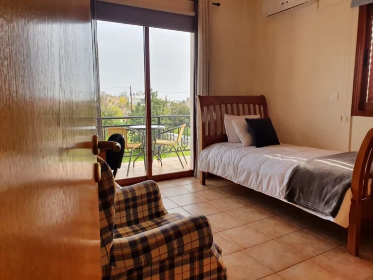 3 Bedroom House for Sale in Paphos – Emba