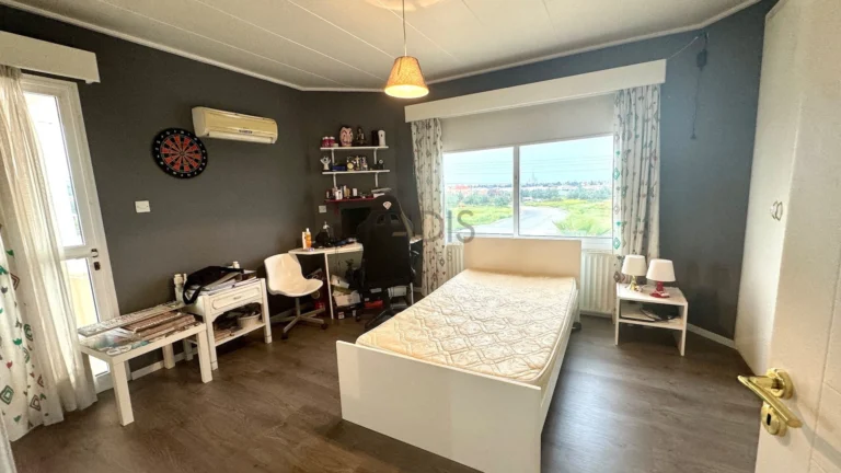 5 Bedroom House for Sale in Ypsonas, Limassol District