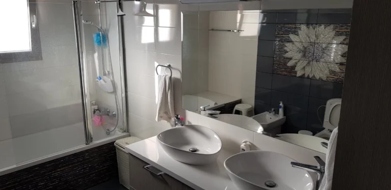 4 Bedroom House for Sale in Pyrgos Lemesou, Limassol District