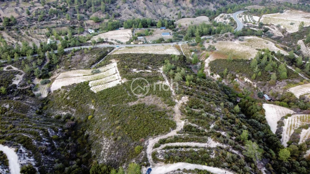 25,284m² Plot for Sale in Agios Mamas, Limassol District