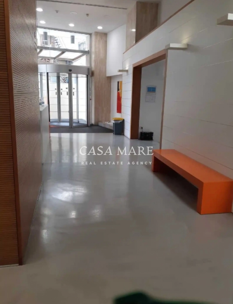 200m² Office for Rent in Nicosia