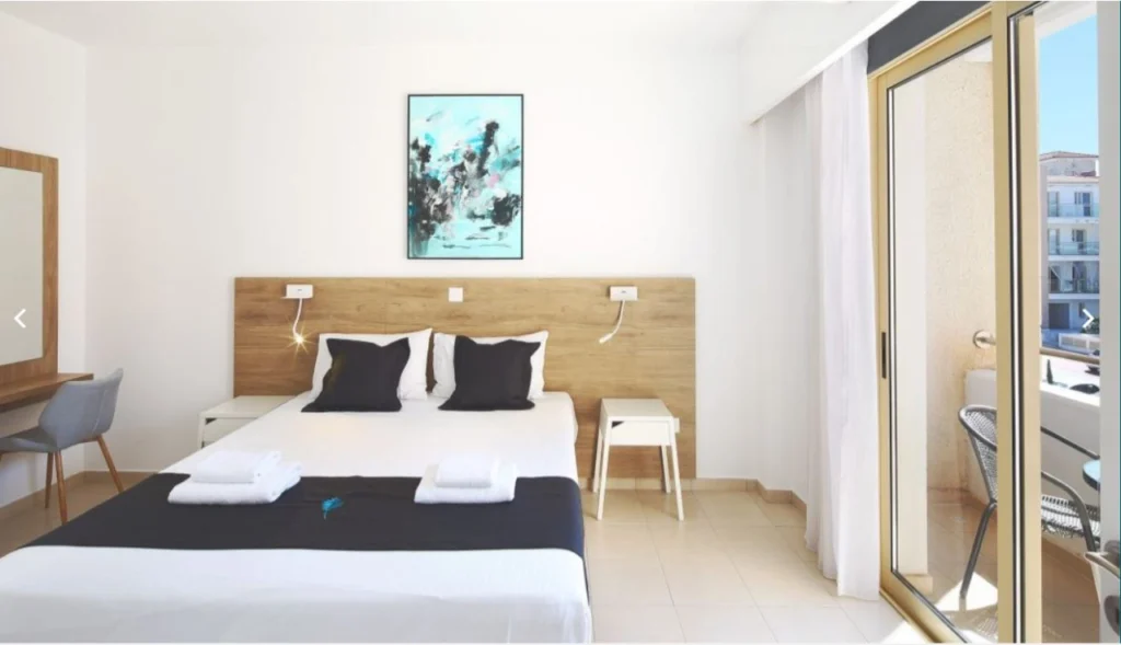 2 Bedroom Apartment for Sale in Paphos – Universal