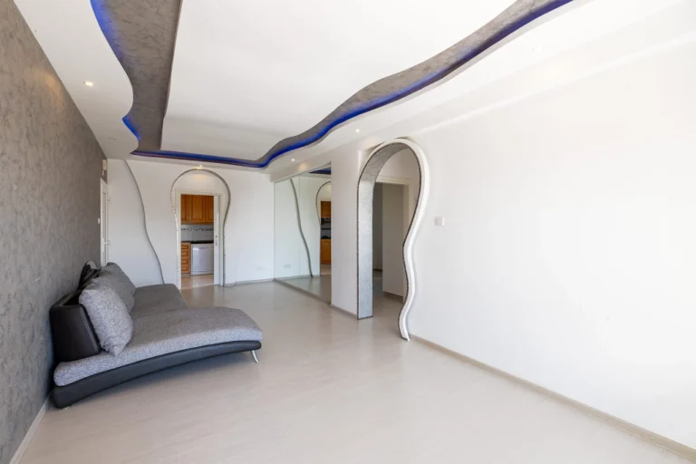 2 Bedroom Apartment for Sale in Agios Tychonas, Limassol District