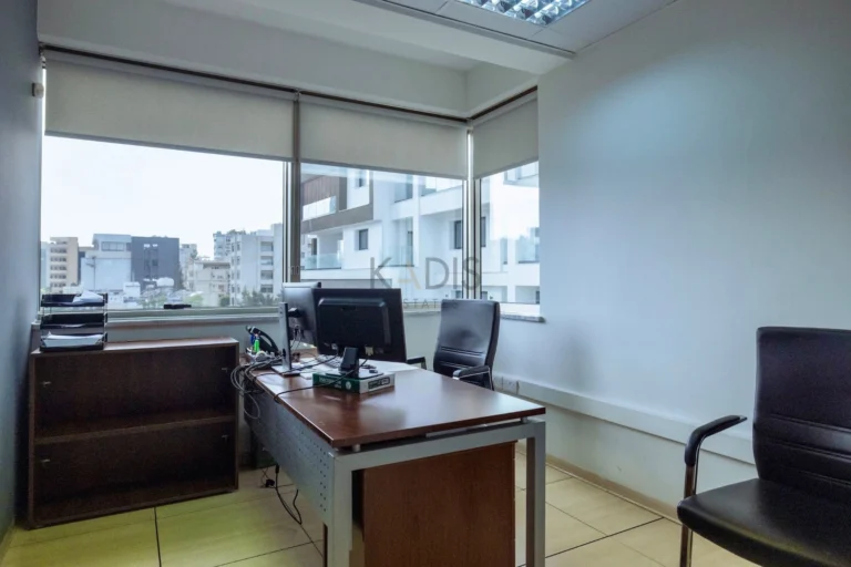 800m² Building for Rent in Limassol District