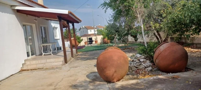 Cheap Houses and Villas for Rent in Cyprus
