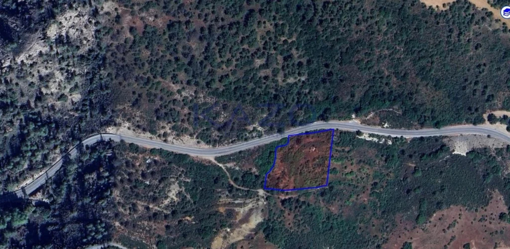 6,800m² Plot for Sale in Pera Pedi, Limassol District