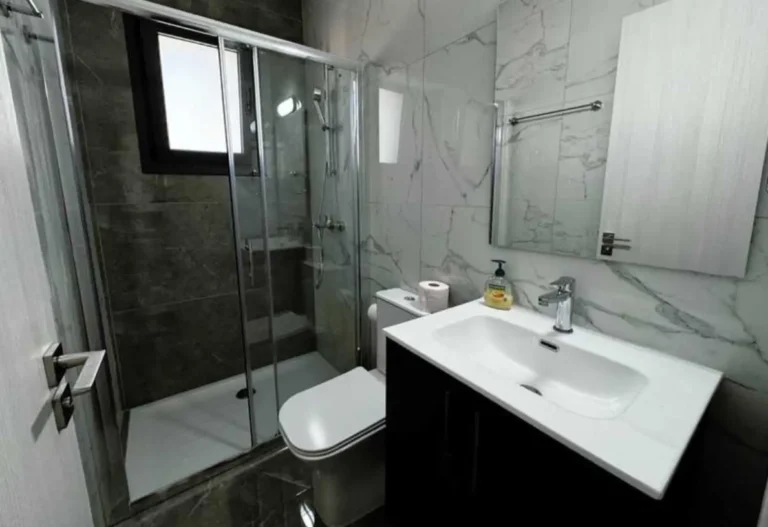 2 Bedroom Apartment for Rent in Limassol – Petrou kai Pavlou
