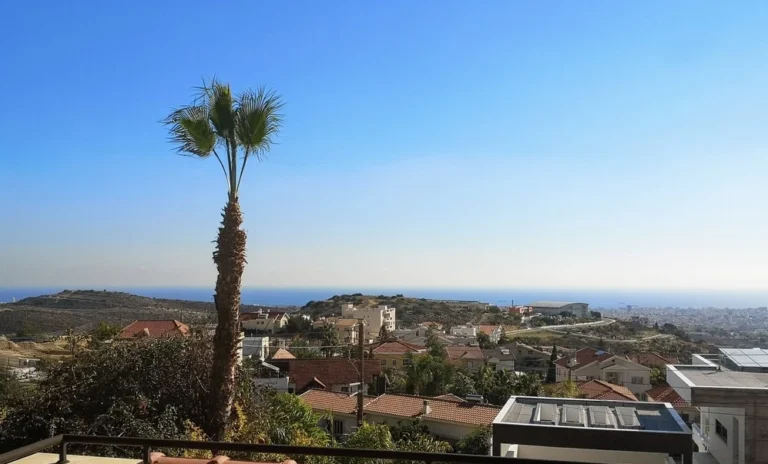 5 Bedroom House for Sale in Limassol – Agia Fyla