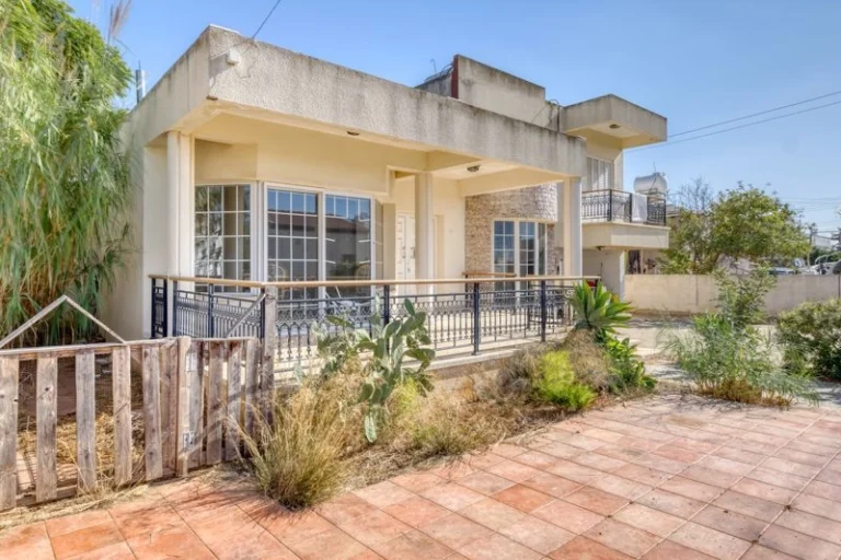 3 Bedroom House for Sale in Larnaca District