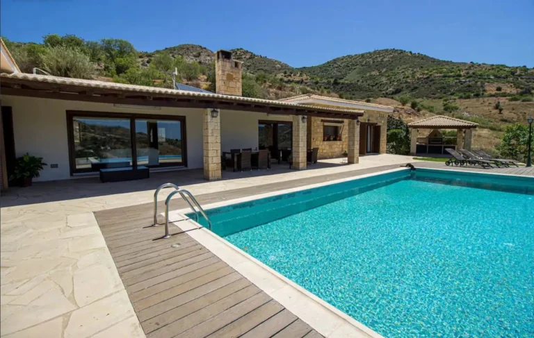 4 Bedroom House for Rent in Paphos