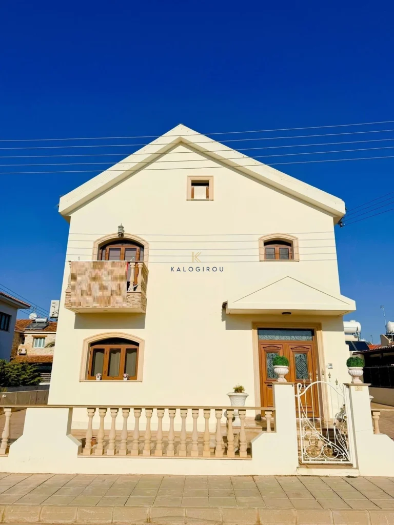Cheap Houses and Villas for Sale Famagusta up to 300000 euro
