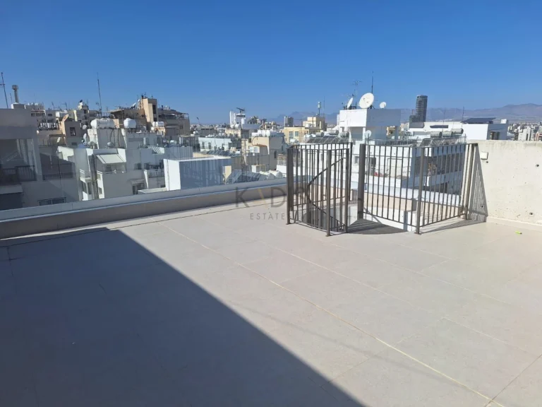 2 Bedroom Apartment for Sale in Agioi Omologites, Nicosia District