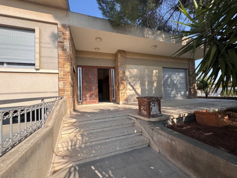 3 Bedroom House for Sale in Engomi, Nicosia District