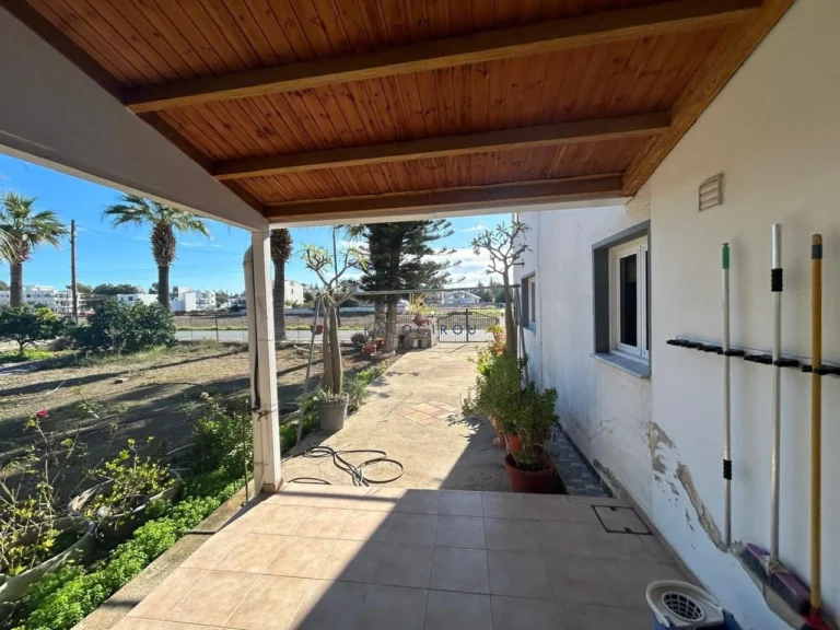 4 Bedroom House for Sale in Kiti, Larnaca District