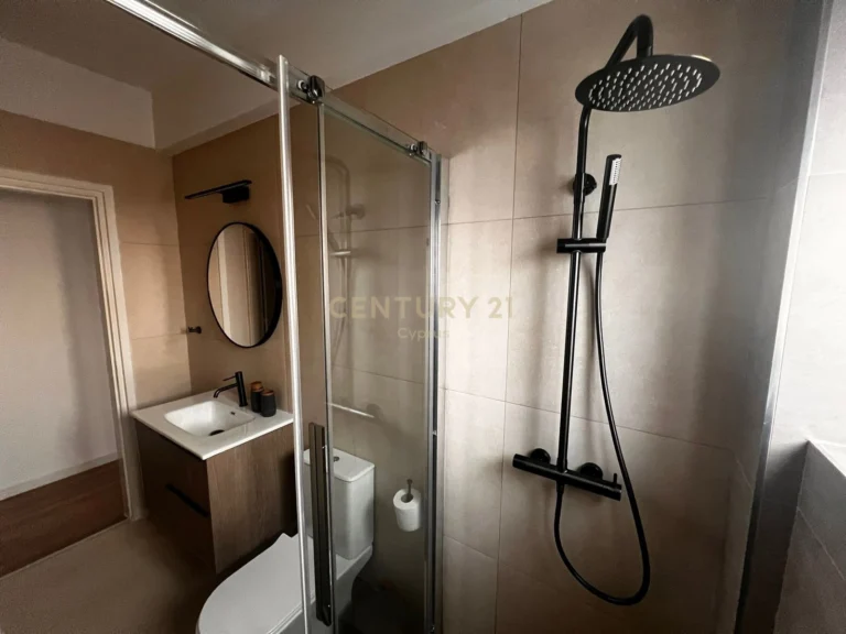 2 Bedroom Apartment for Rent in Agios Tychonas, Limassol District