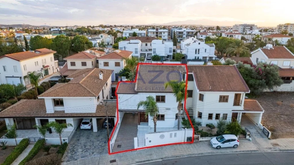 4 Bedroom House for Sale in Lakatamia, Nicosia District