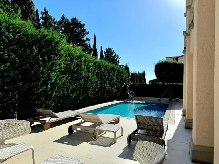 6+ Bedroom House for Sale in Limassol District