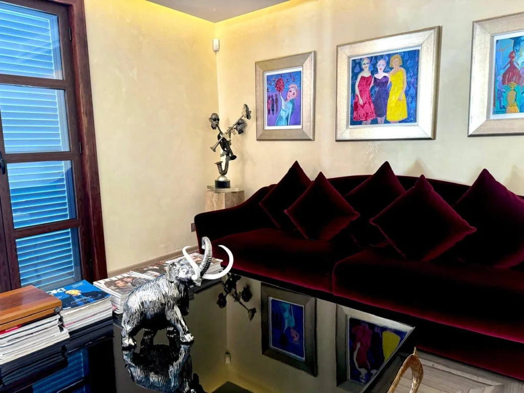 6+ Bedroom House for Sale in Limassol District