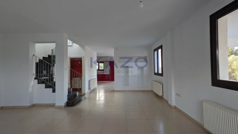 4 Bedroom House for Sale in Episkopeio, Nicosia District