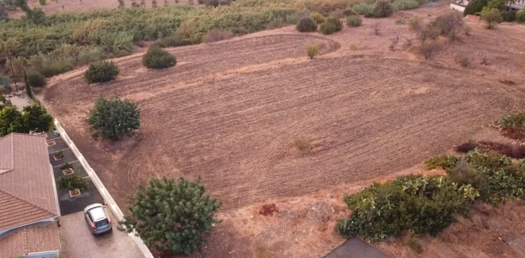 7,358m² Plot for Sale in Pyrgos Lemesou, Limassol District