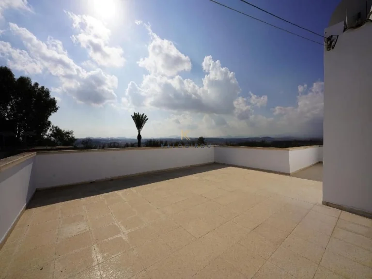 5 Bedroom House for Sale in Dali, Nicosia District