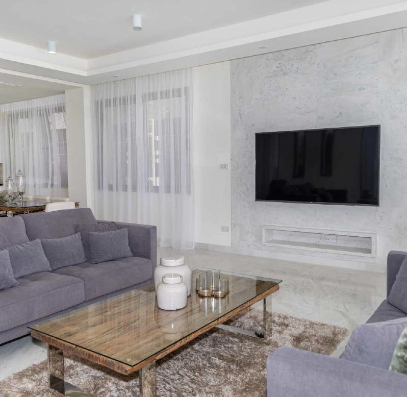 5 Bedroom House for Sale in Chlorakas, Paphos District