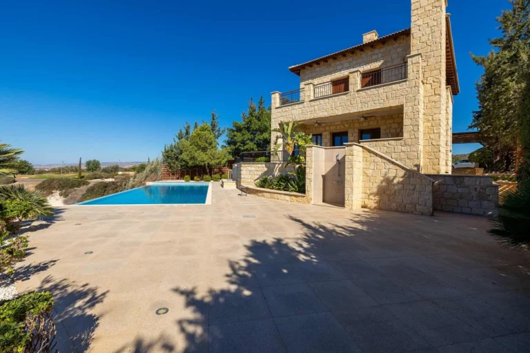 5 Bedroom House for Sale in Paphos District