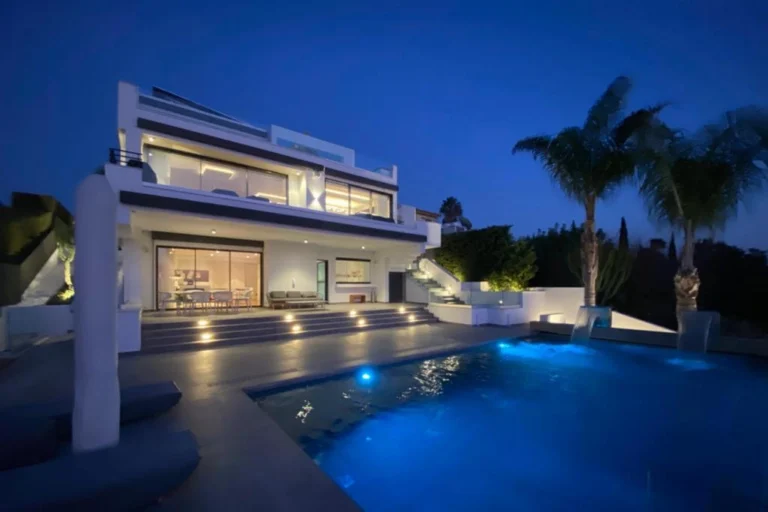 4 Bedroom House for Sale in Paphos District