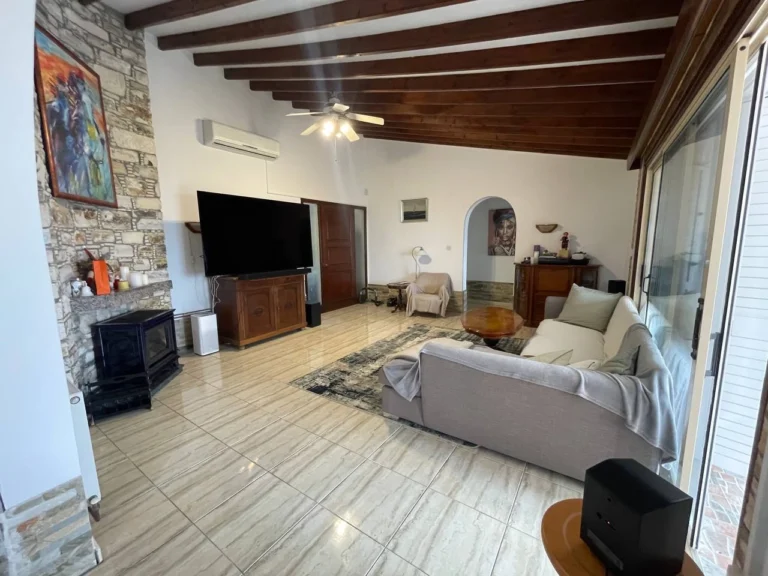 3 Bedroom House for Sale in Pegeia, Paphos District