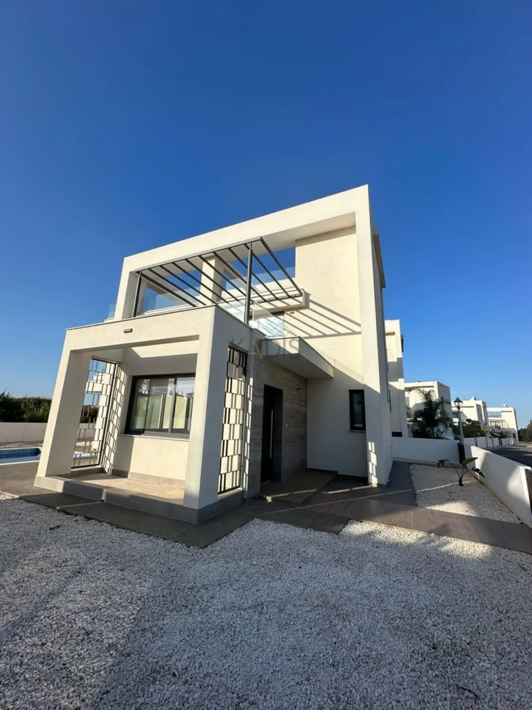 Cheap Houses and Villas for Sale Famagusta up to 700000 euro