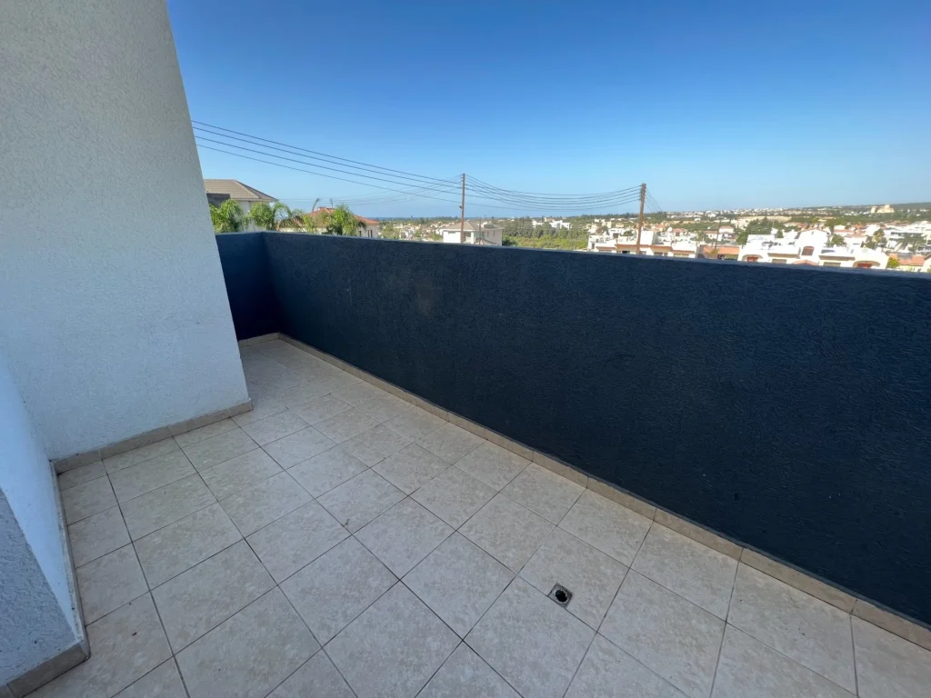 567m² Building for Sale in Kolossi, Limassol District