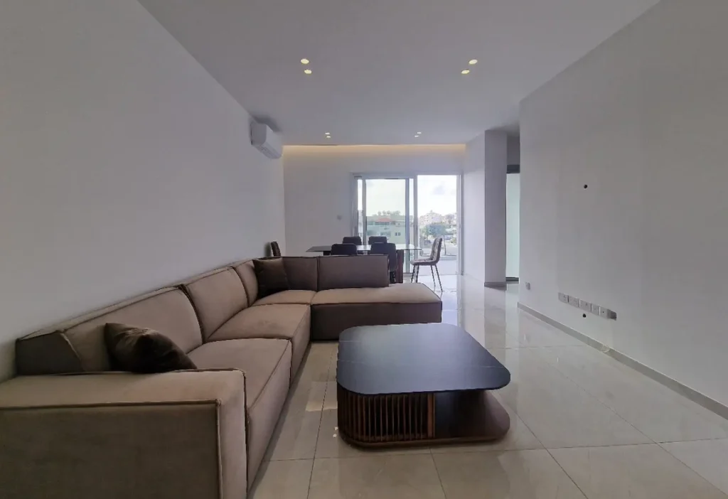 3 Bedroom Apartment for Rent in Limassol – Petrou kai Pavlou