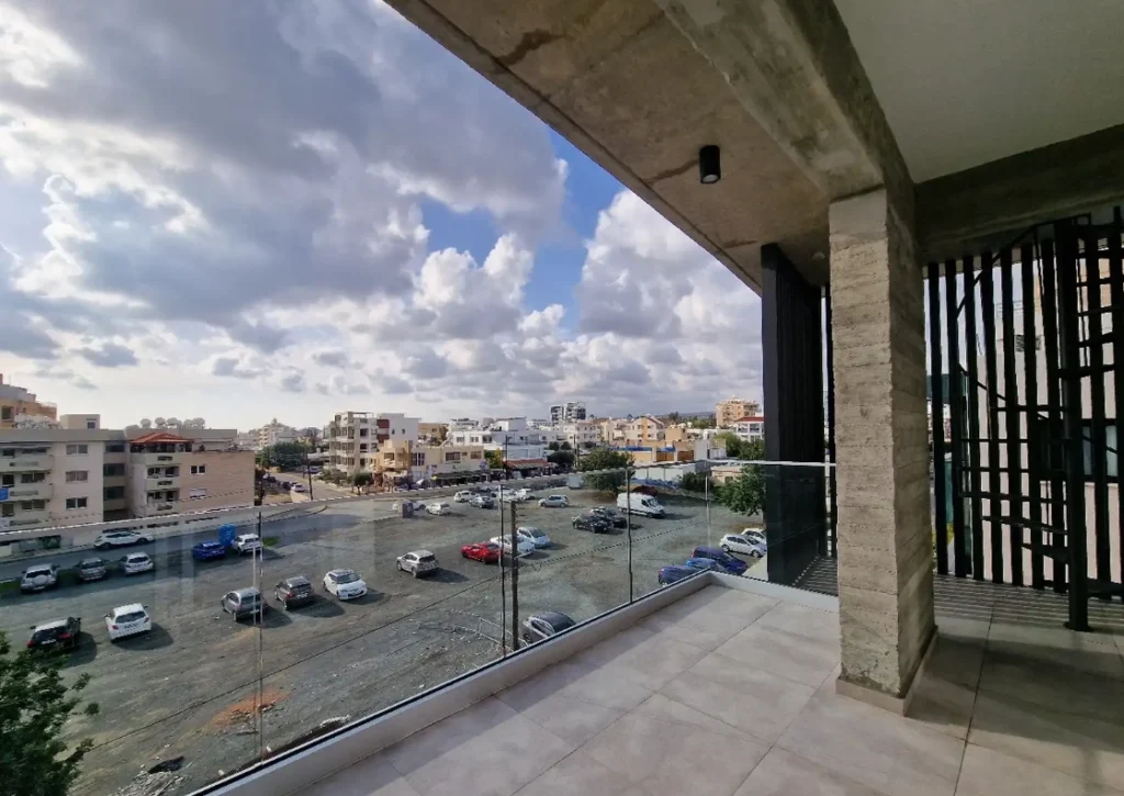 3 Bedroom Apartment for Rent in Limassol – Petrou kai Pavlou