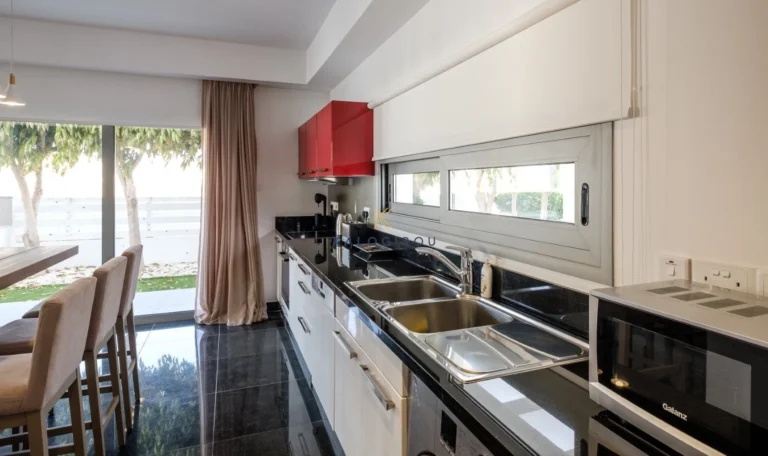 Cheap Houses and Villas for Rent Larnaca