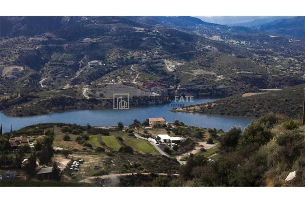 1,946m² Plot for Sale in Foinikaria, Limassol District