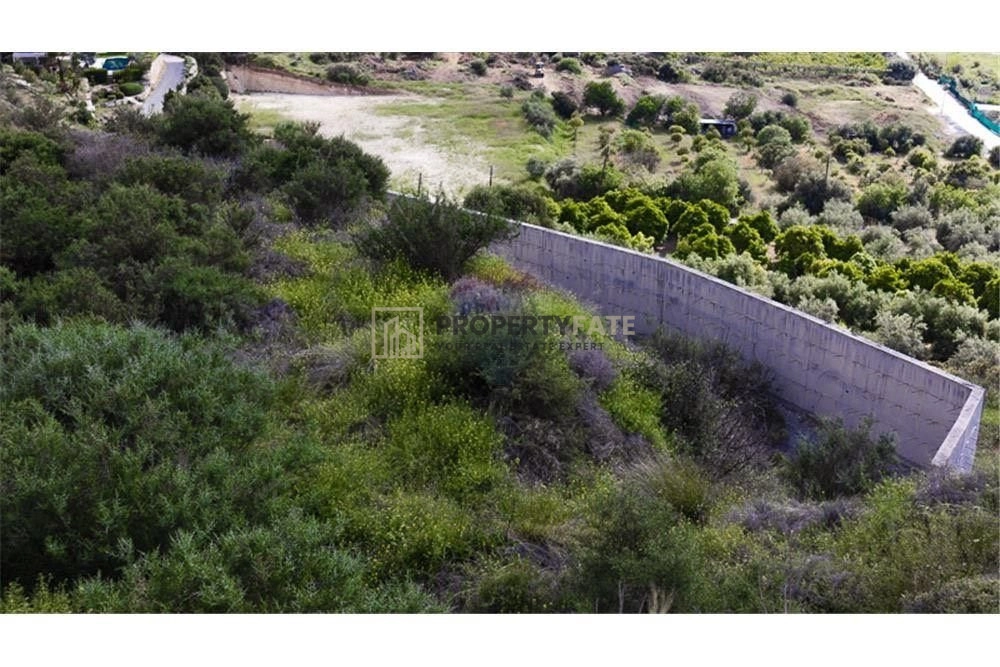 1,946m² Plot for Sale in Foinikaria, Limassol District
