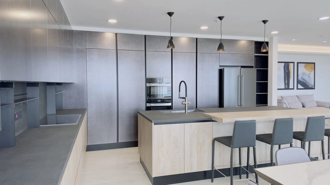 5 Bedroom Apartment for Rent in Mouttagiaka Tourist Area, Limassol District