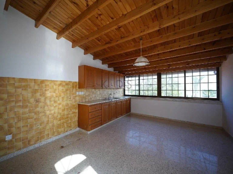 5 Bedroom House for Sale in Dali, Nicosia District