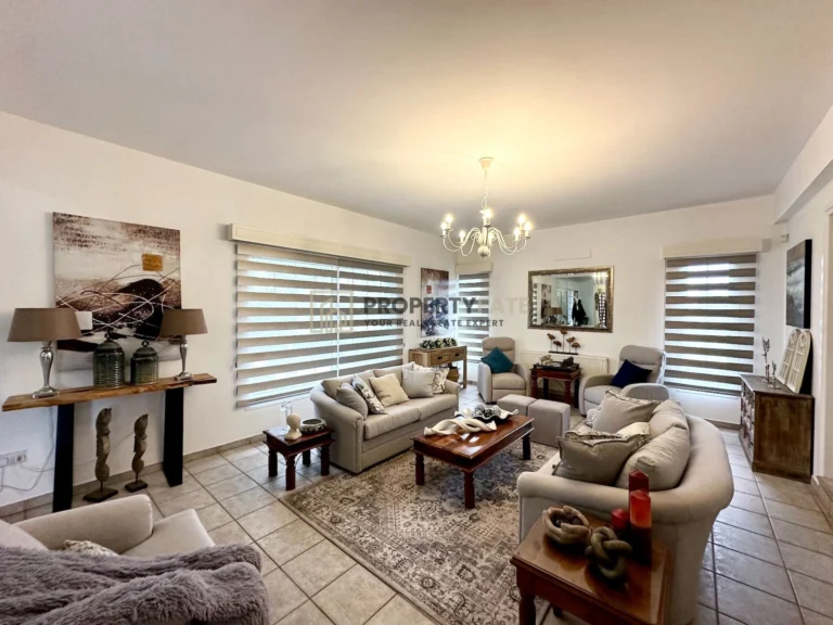 4 Bedroom House for Sale in Ypsonas, Limassol District