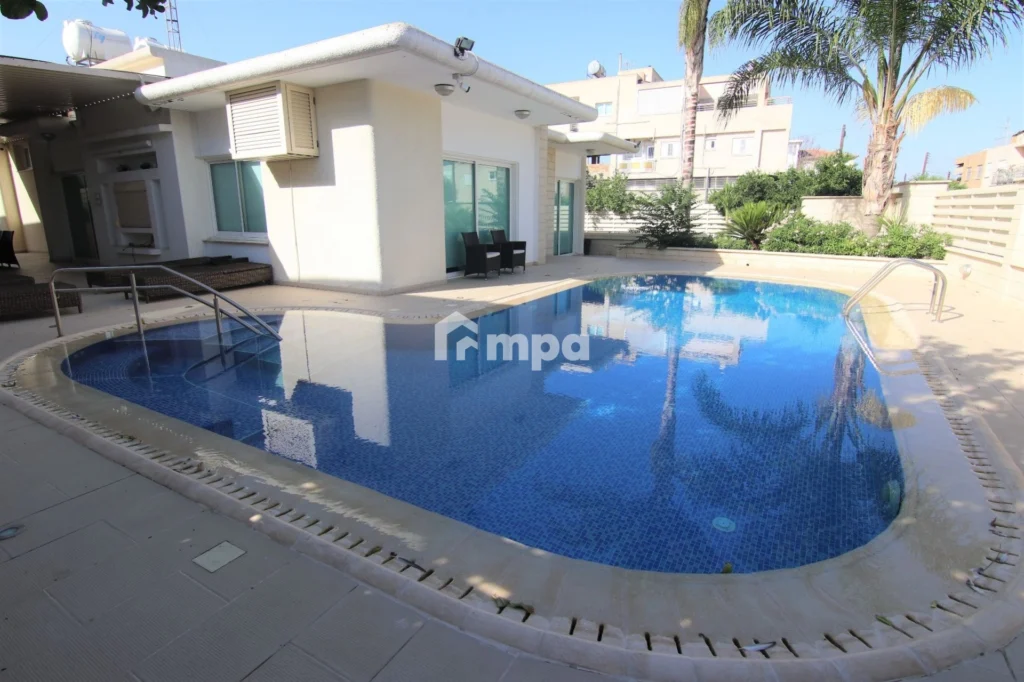 4 Bedroom House for Rent in Nicosia District
