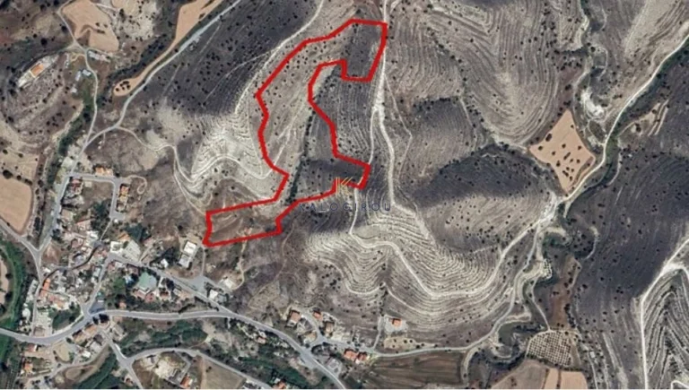 46,824m² Plot for Sale in Agia Anna, Larnaca District