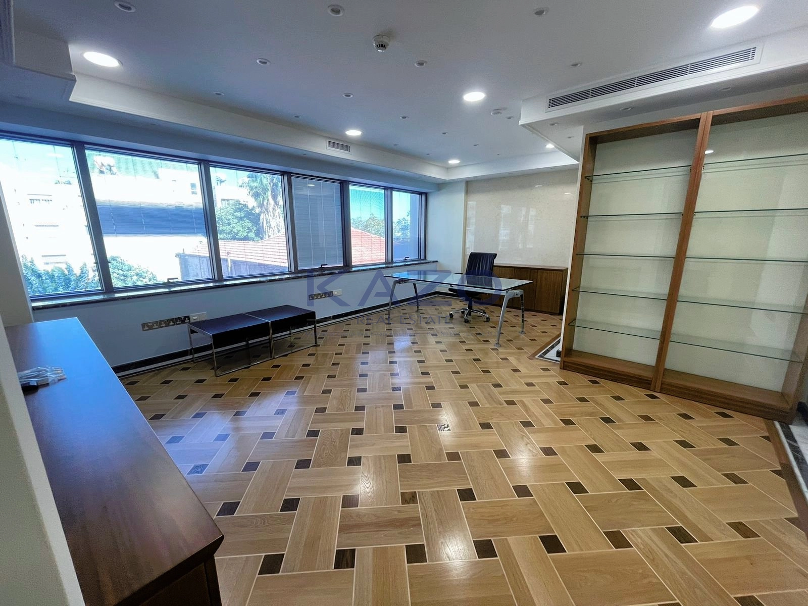 480m² Office for Rent in Limassol District