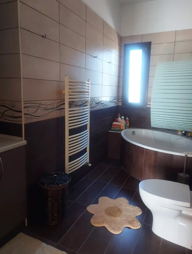 4 Bedroom House for Sale in Pera Pedi, Limassol District