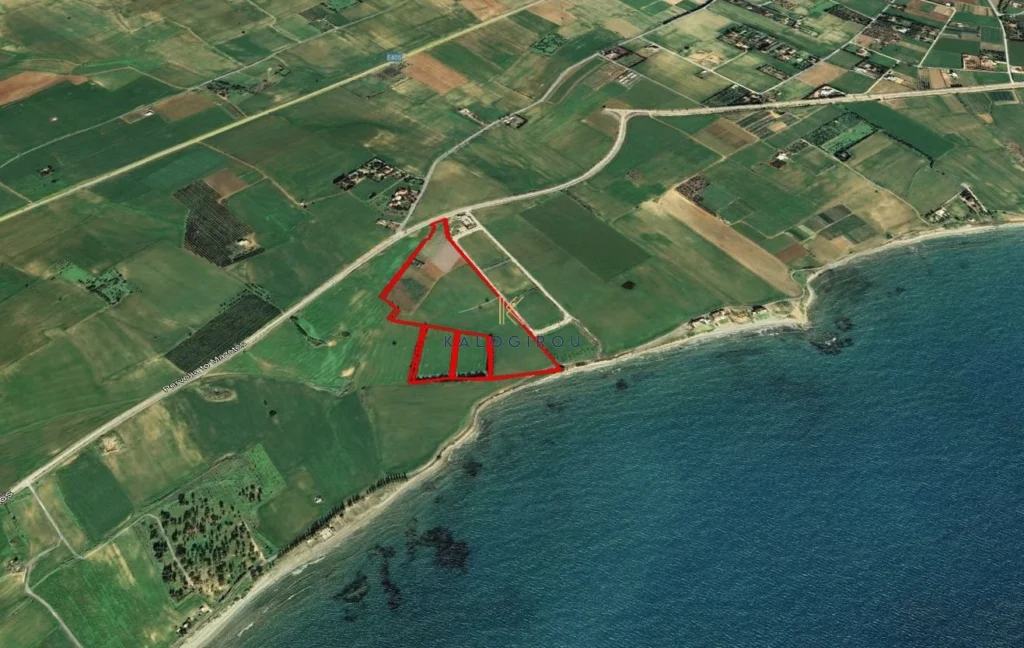 87,264m² Plot for Sale in Pervolia Larnacas
