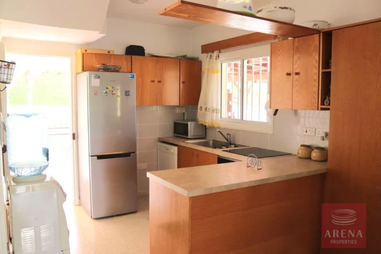 2 Bedroom House for Sale in Pervolia Larnacas