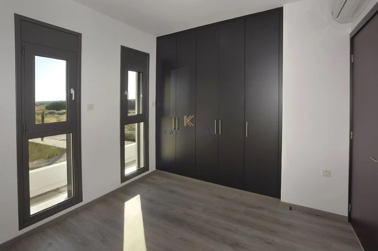 5 Bedroom House for Sale in Dhekelia, Larnaca District