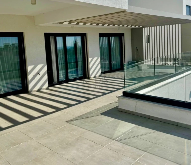 4 Bedroom Apartment for Sale in Limassol – Agios Athanasios