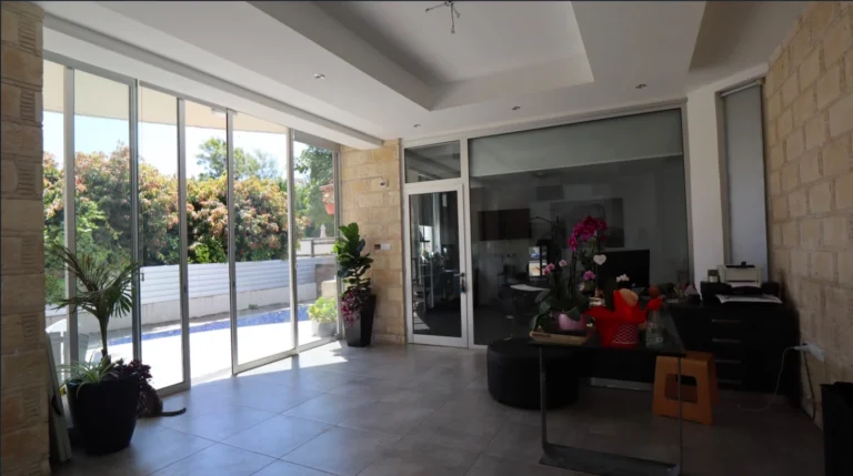 5 Bedroom House for Sale in Limassol – Agios Athanasios